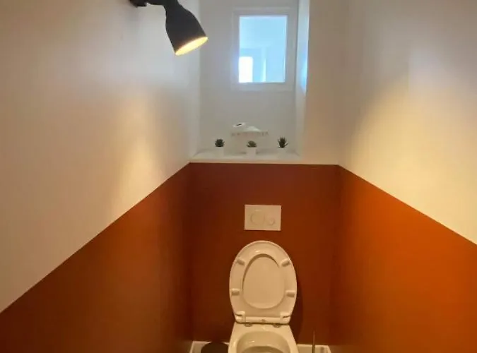 Le Téléphérique, Vue Bastille, 6 Pers, 300 M Gare