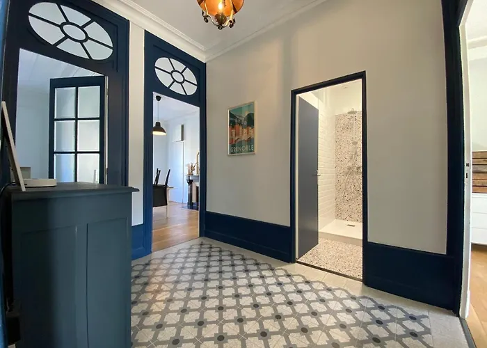 Apartment Le Telepherique, 6 Pers, 300 M Gare, Climatisation Grenoble