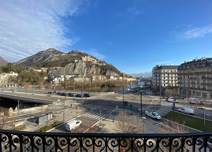 Apartment Le Telepherique, 6 Pers, 300 M Gare, Climatisation Grenoble